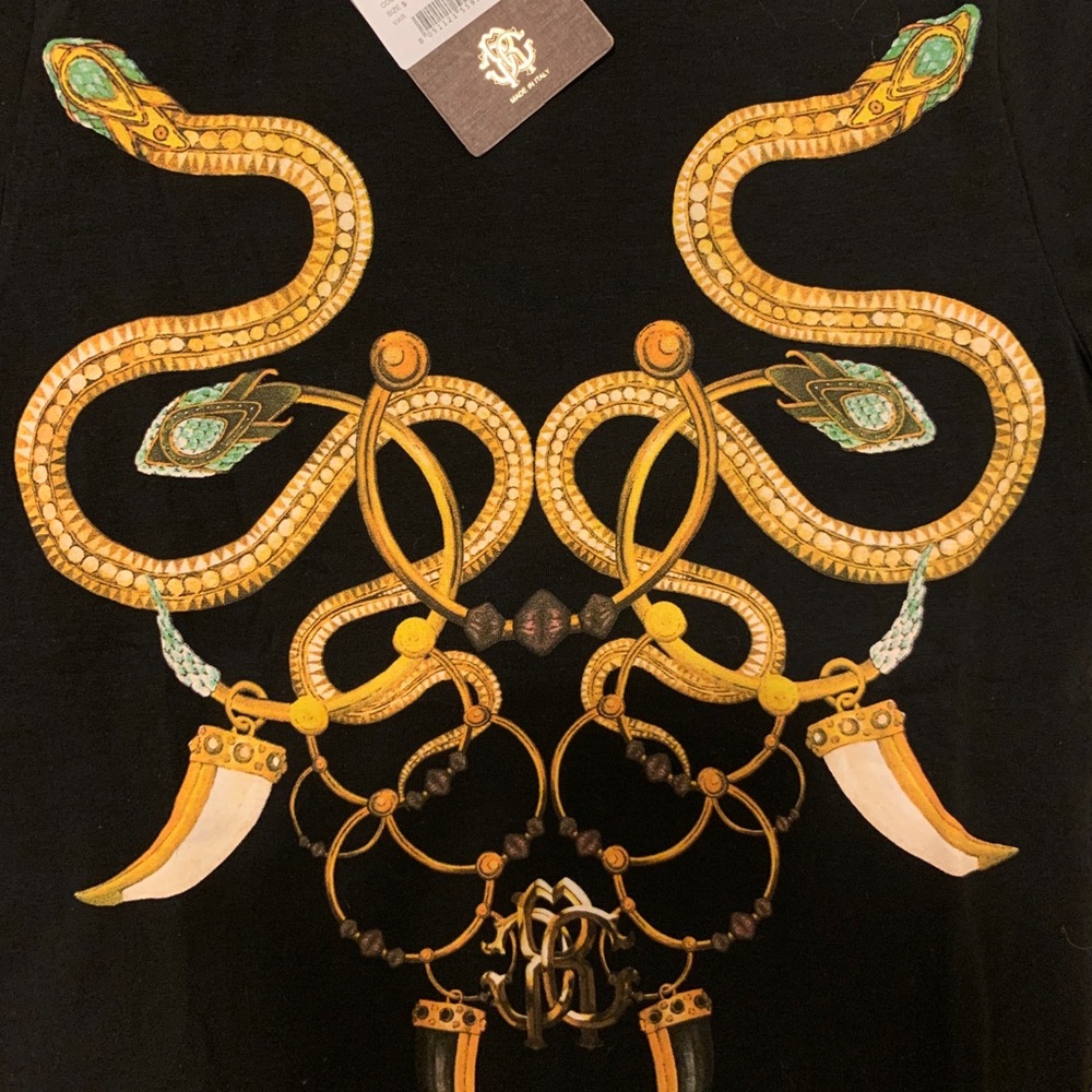 Gold snakes
